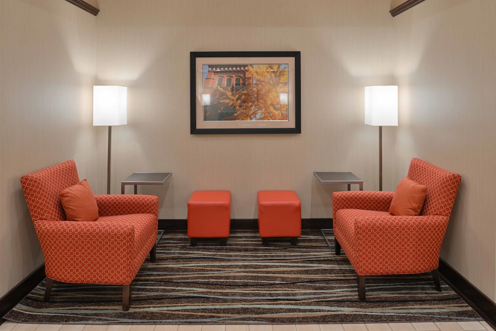 Hampton Inn and Suites Mount Joy Lancaster West 31/43