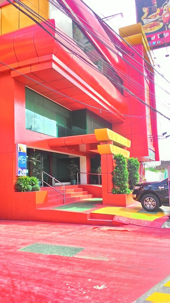 Hotel Sogo Santolan 29/34