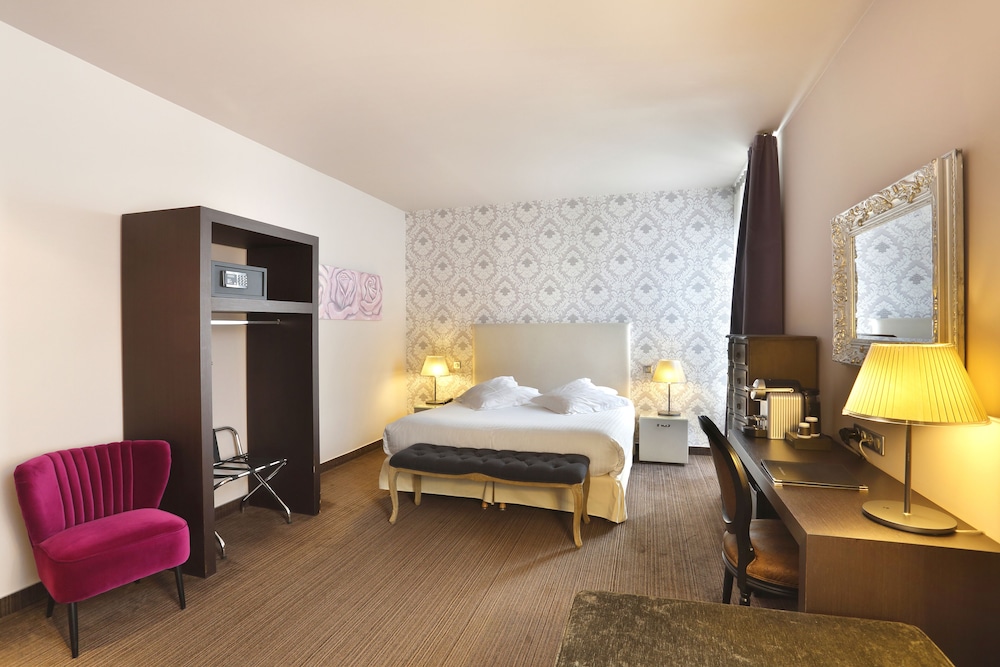 Hotel De Paris 9/57