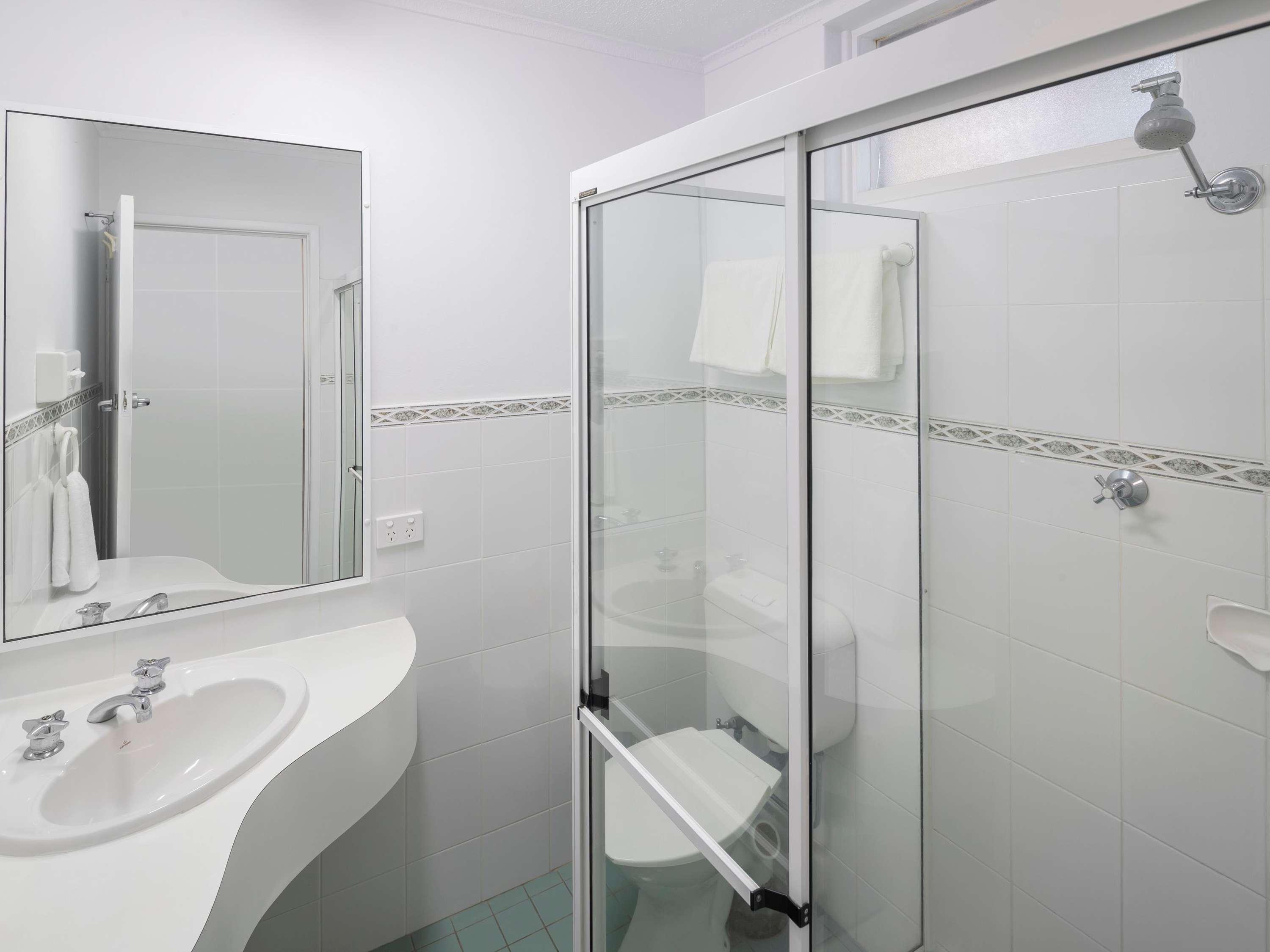 غرفة بسرير كوين، ibis Styles Orange 4/4