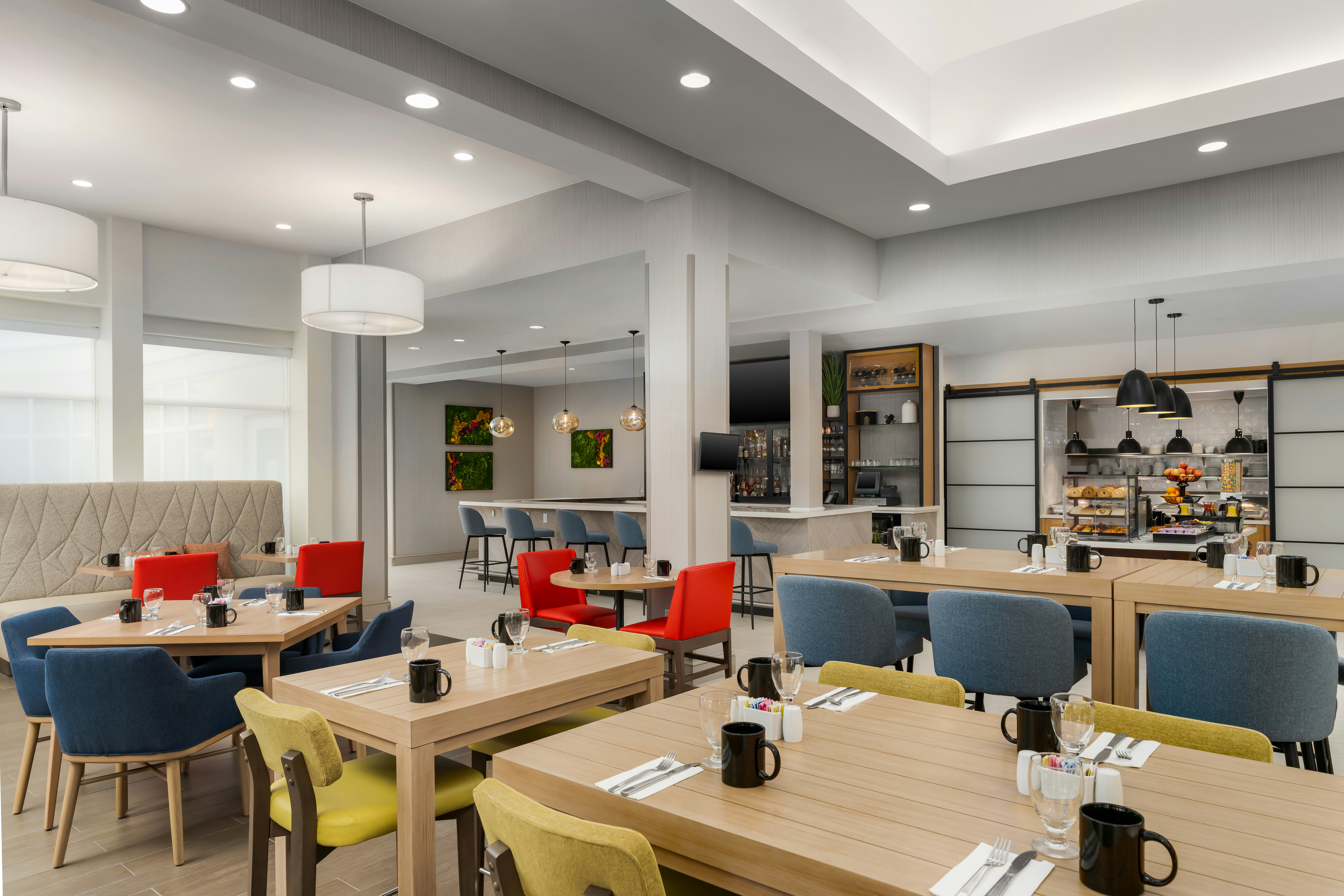 Hilton Garden Inn 14/23