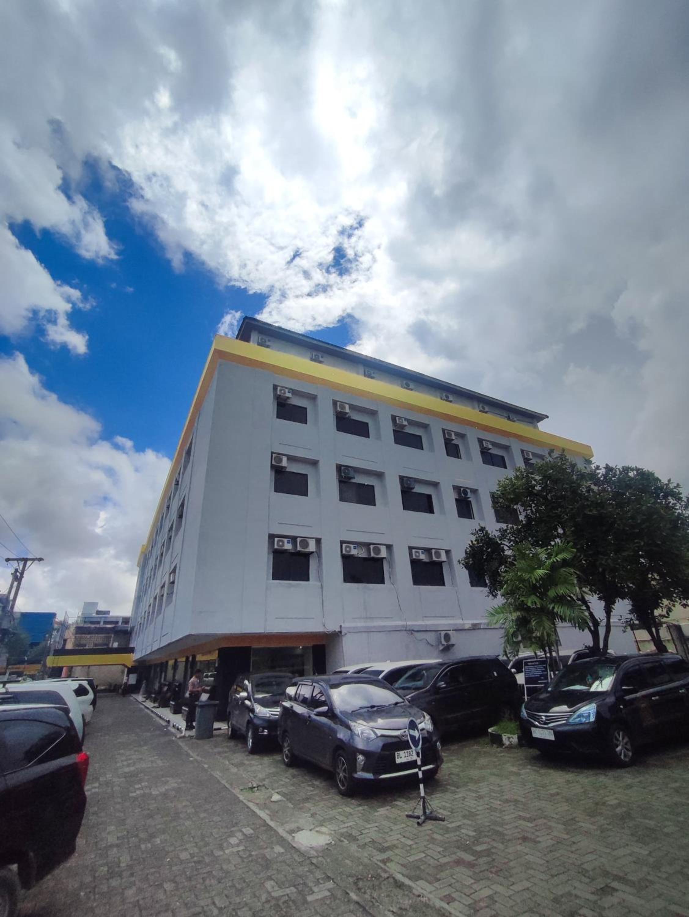 SULTHAN HOTEL INTERNATIONAL 3/54