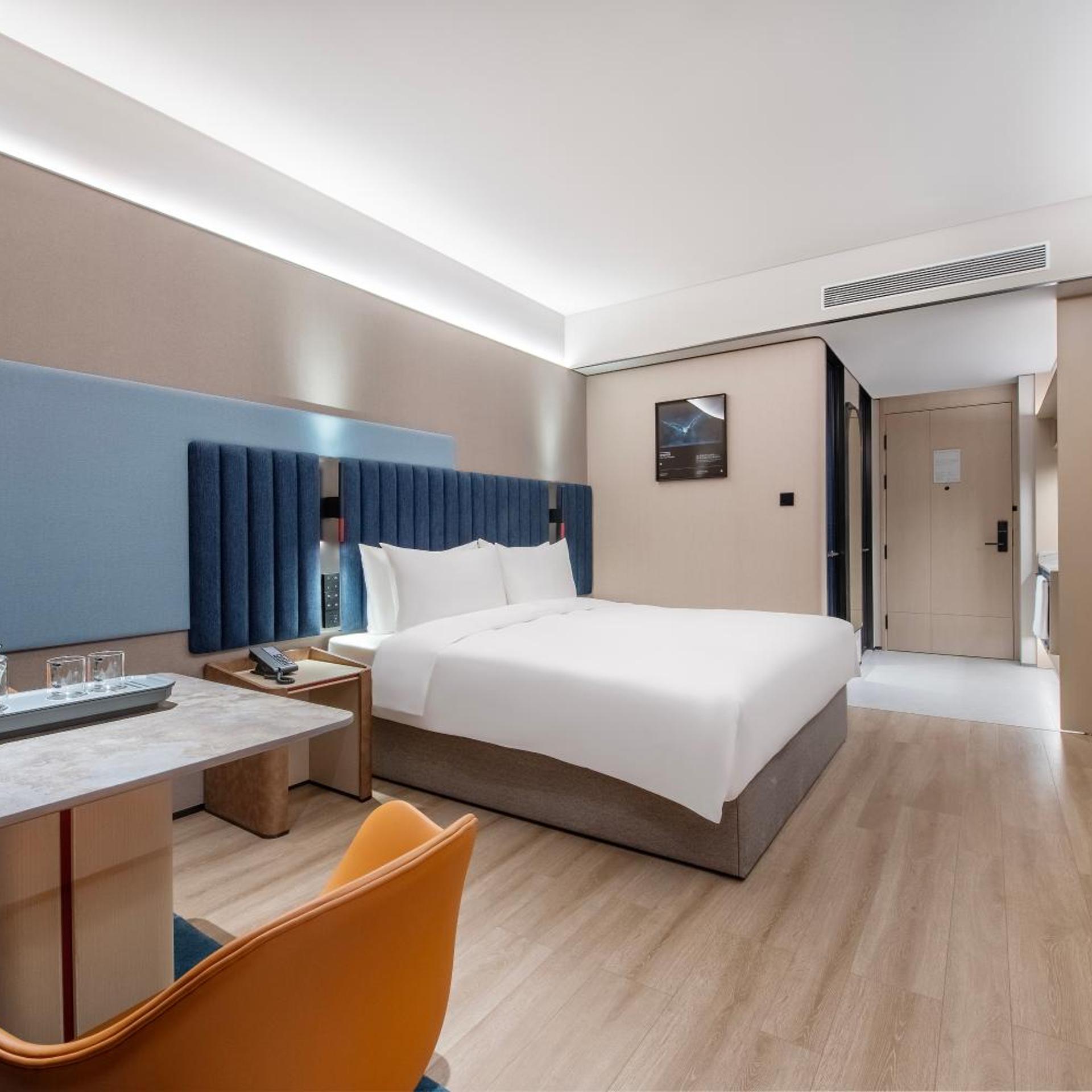 غرفة ديلوكس بسرير كينج، InterCityHotel Shanghai Hongqiao Airport 6/10