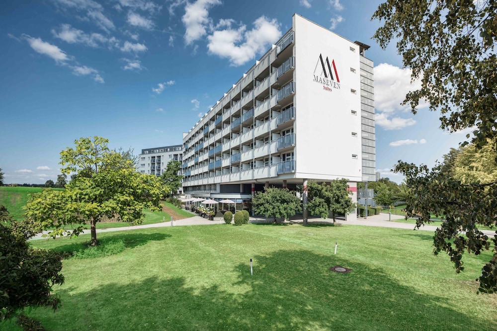MASEVEN Stuttgart SI Centrum 74/77