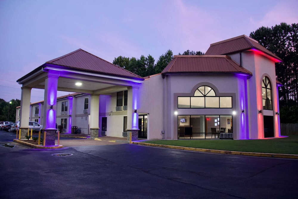 Motel6 Suwanee GA - Gwinnett Center in SUWANEE - GA
