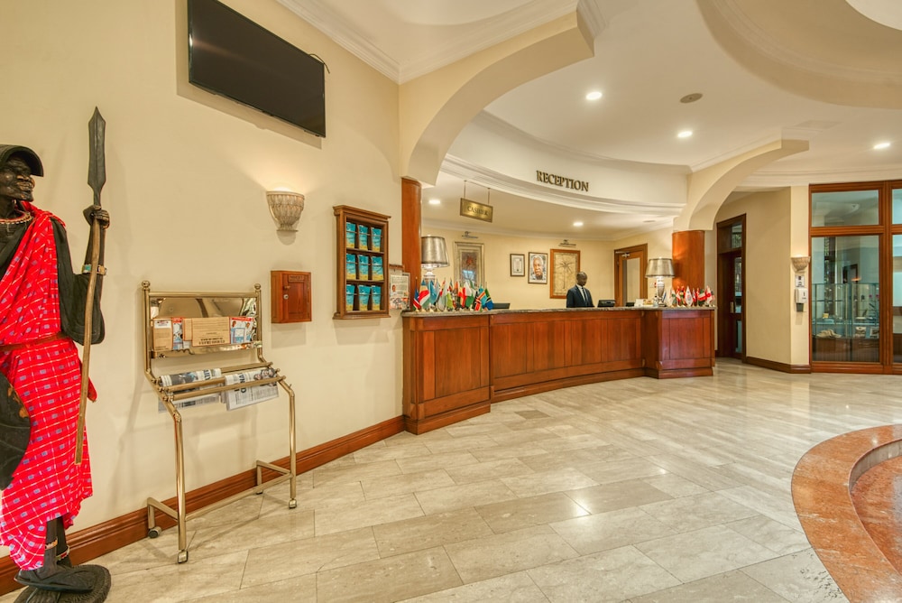 Kibo Arusha Palace Hotel 10/85