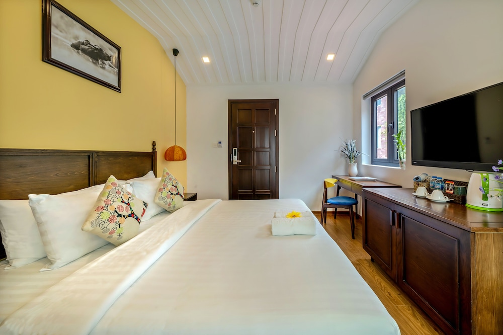 غرفة ديلوكس بسرير كوين، Son Trang Hotel Hoi An 2/9