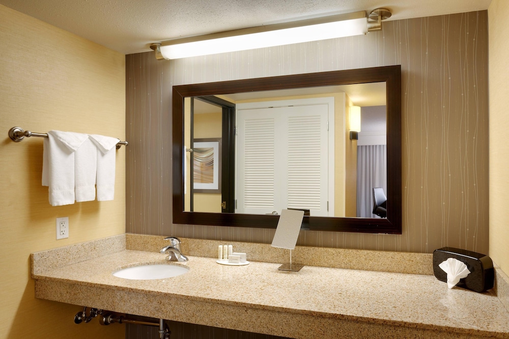 Courtyard by Marriott Salt Lake City Sandy 7/38