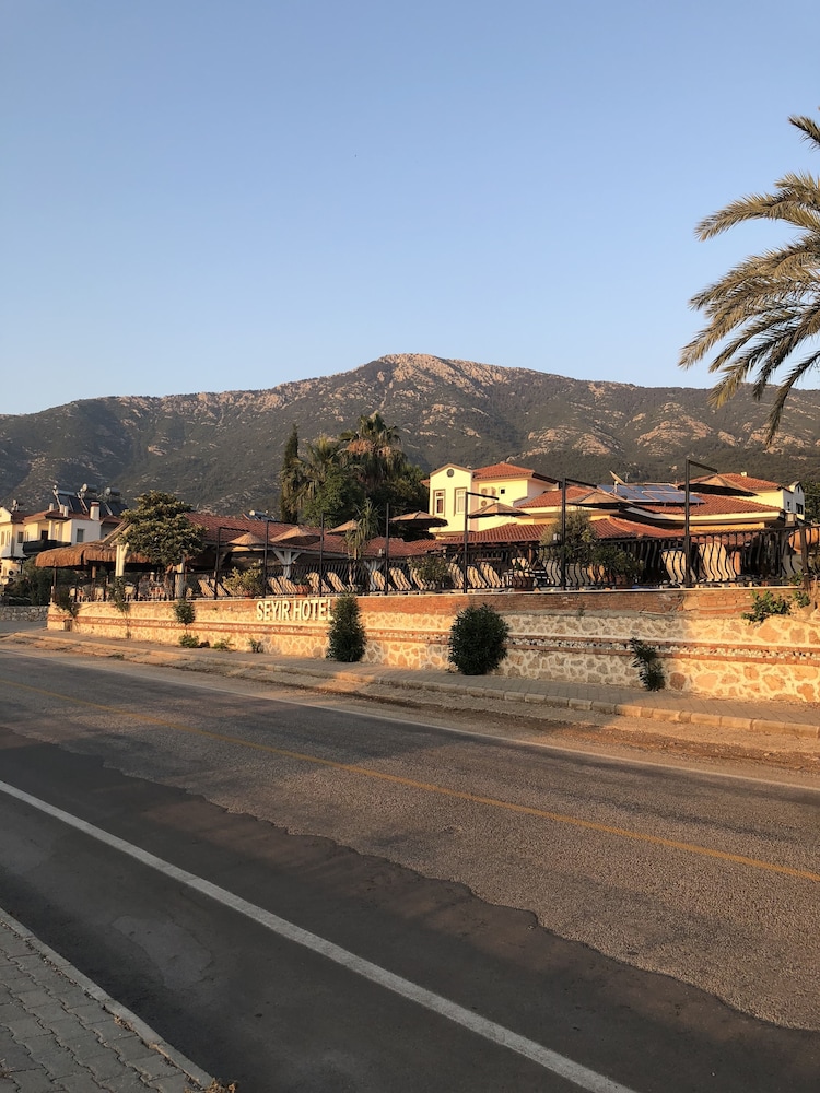 Seyir Village Hotel 40/50