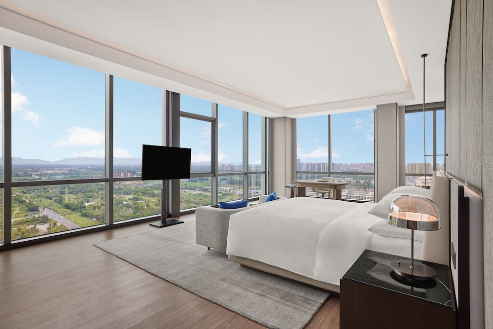 Sheraton Chengdu Pidu 11/45
