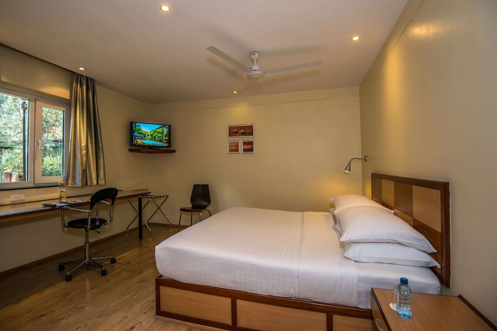 Connecting, Family, Multiple Beds
