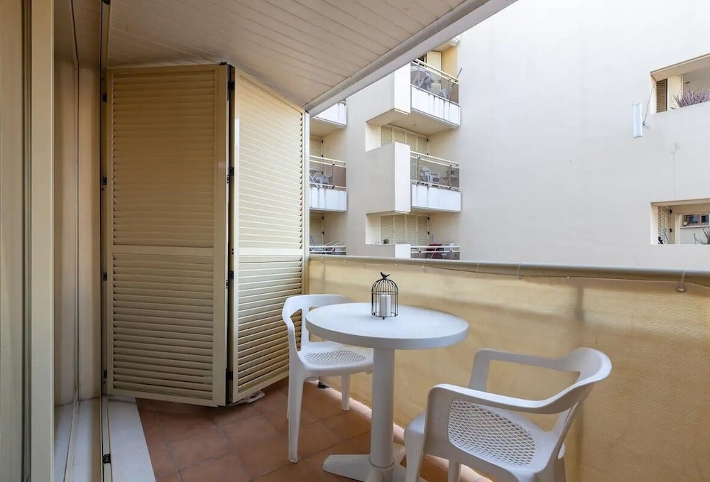 PUERTA DEL SOL TRM only adults 37/45