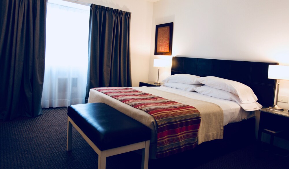 HOTEL TOLOSA 35/75