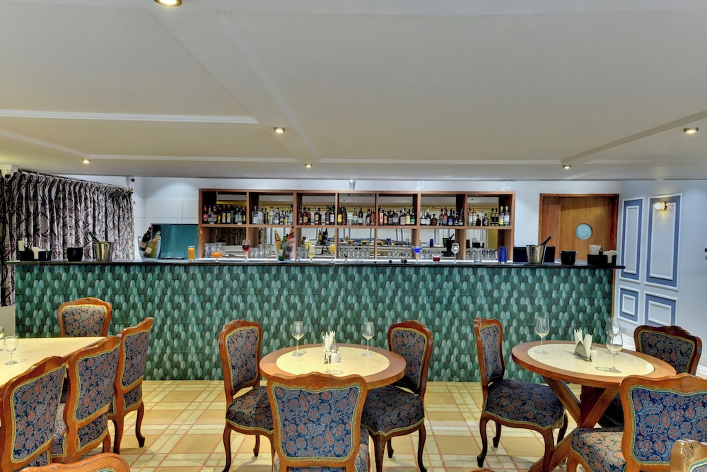 COMFORT INN VIJAY RESIDENCY 24/42