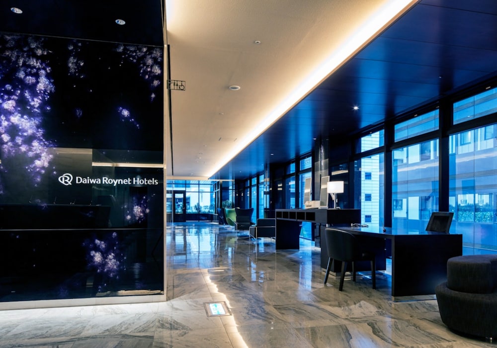 Daiwa Roynet Hotel Ginza Premier 55/64