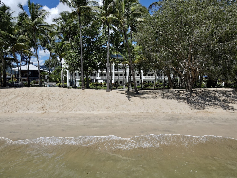 Agincourt Beachfront Apartments 57/72