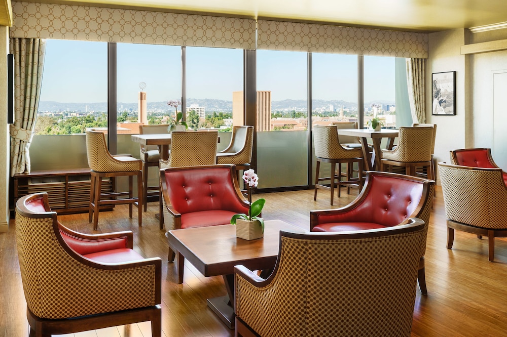 USC Hotel 36/51