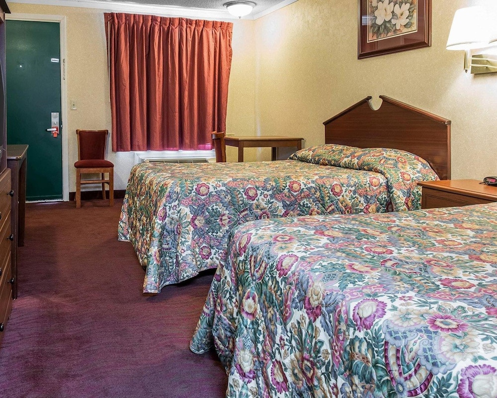 Rodeway Inn Madison Heights - Detroit 5/24