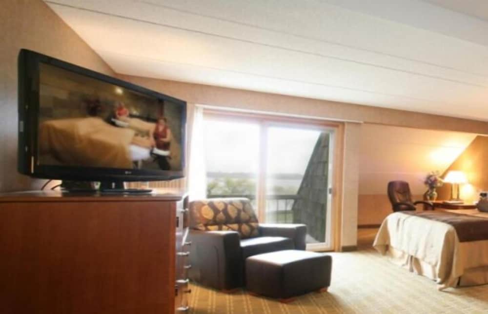 Arrowwood Resort And Conference Center 30/69