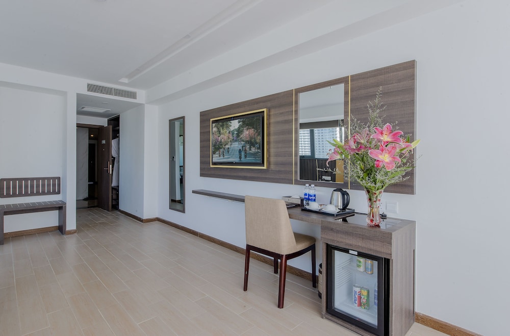 Atlantic Nha Trang Hotel 33/50