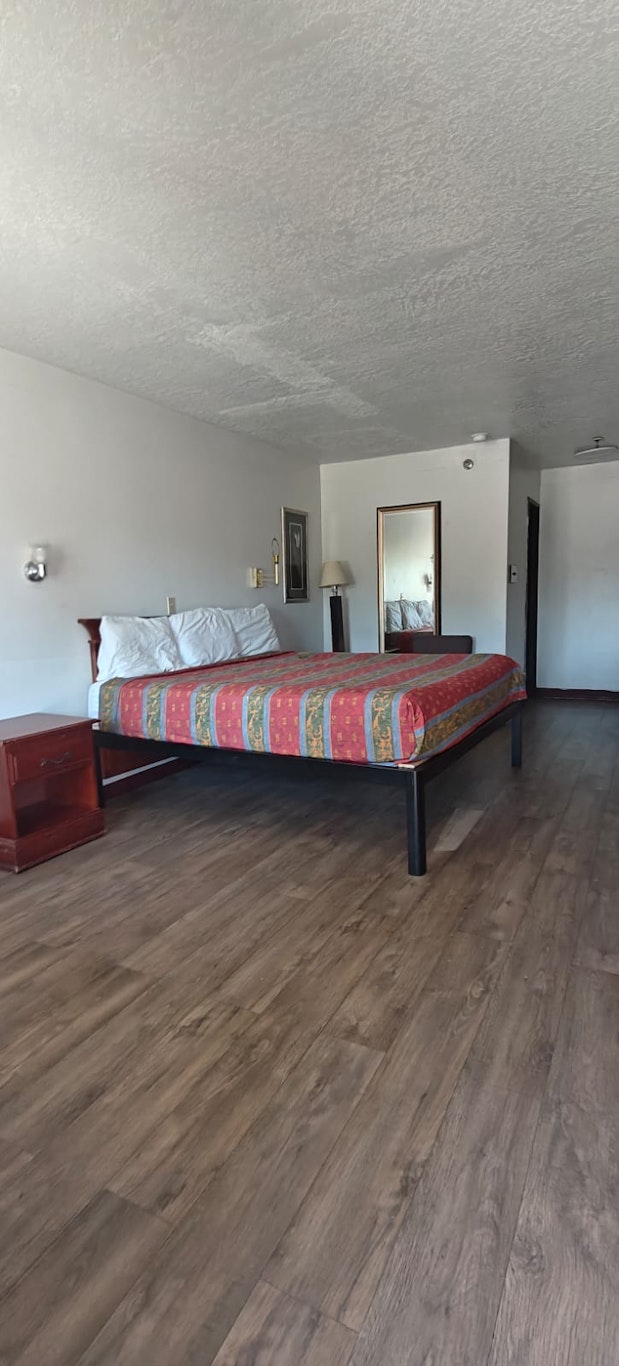 Albuquerque Inn Near Airport I 40 27/34
