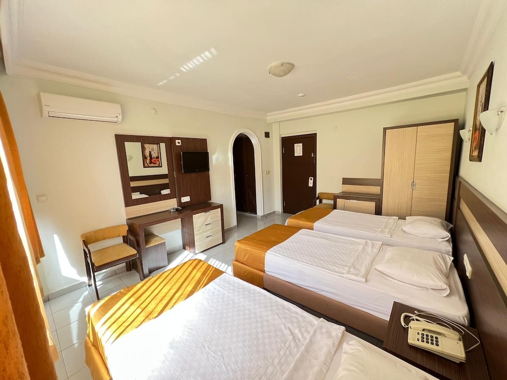 Kleopatra Ada Hotel 16/55