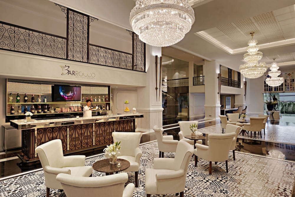 Movenpick Myth Hotel Patong 53/65