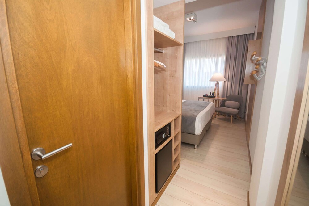 Dazzler by Wyndham Ciudad del Este 27/62
