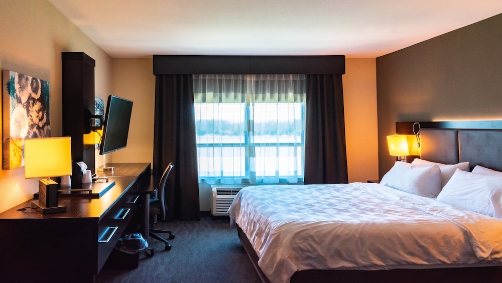 Holiday Inn Owensboro Riverfront 16/75