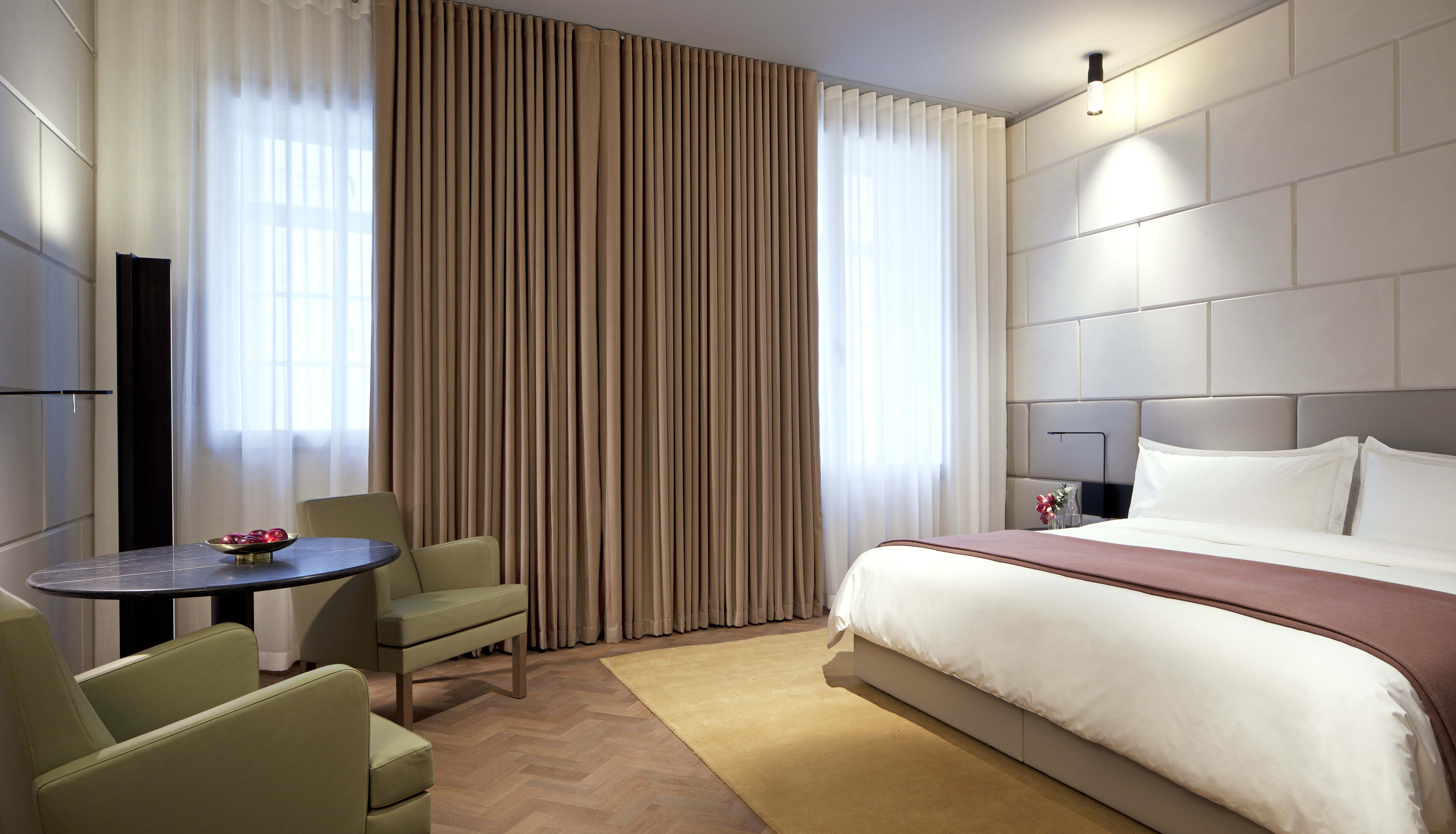 GRAND SUPERIOR GUESTROOM