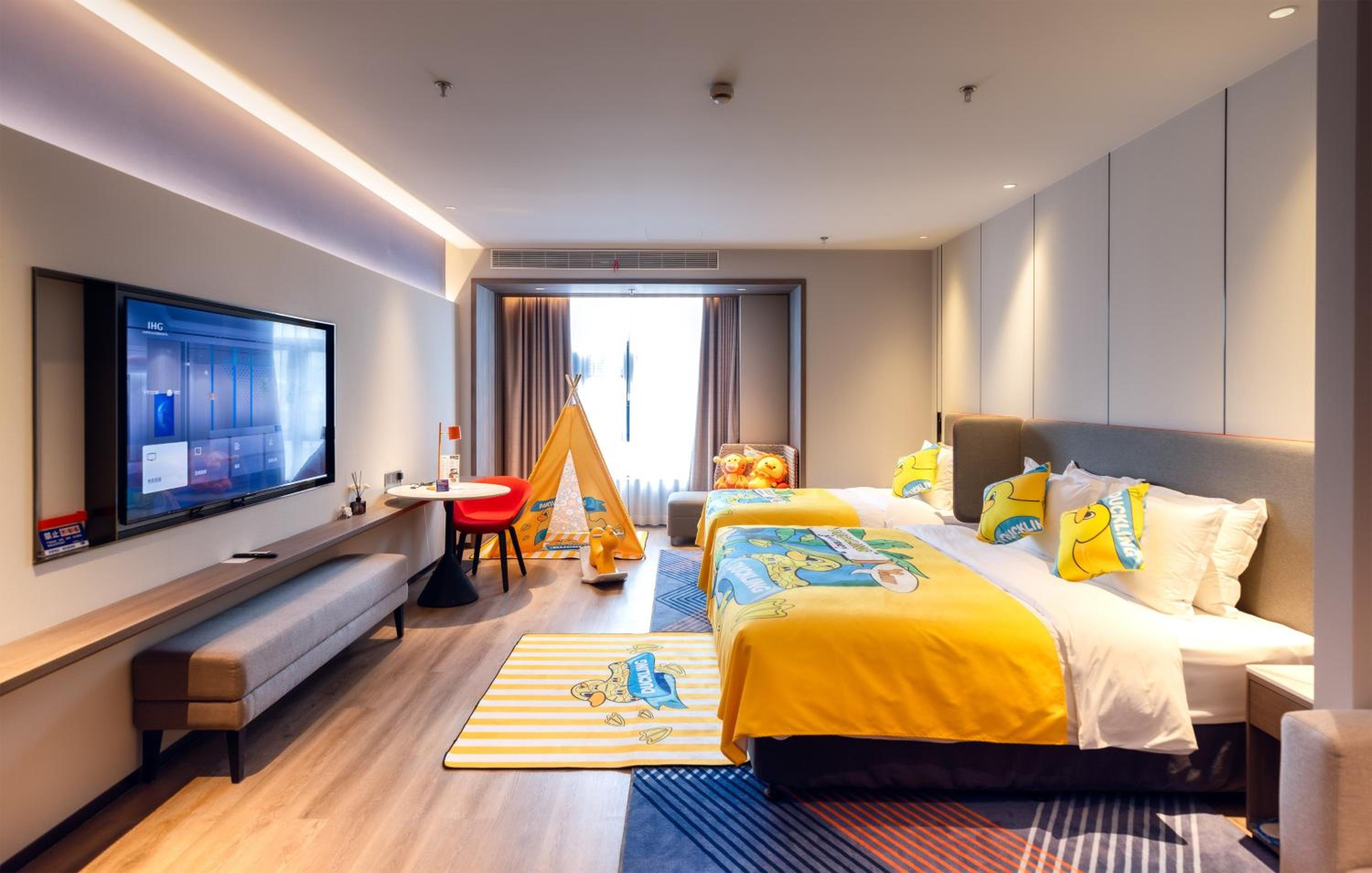 Standard, King Bed, with Child Extra Bed