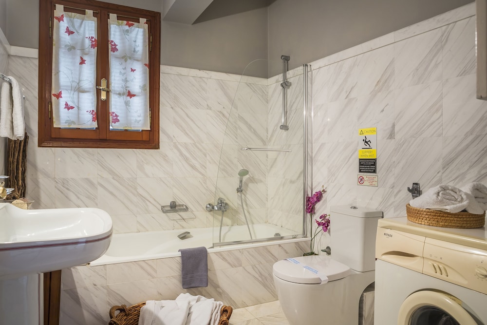 Faros Residence - Adults Only 41/43