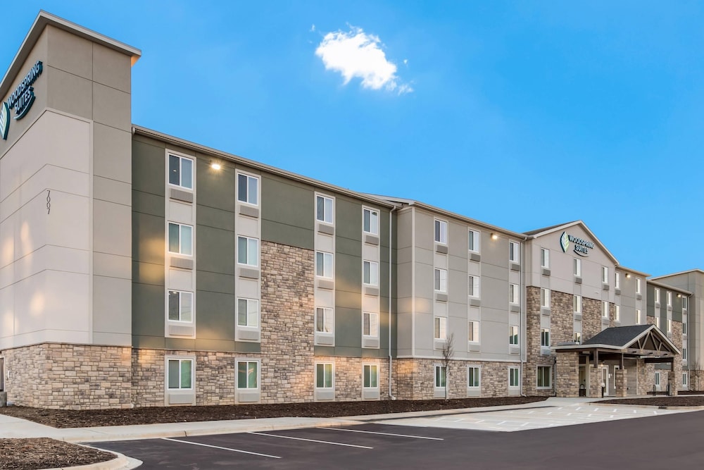 WoodSpring Suites Charlotte - University Research Park 44/50