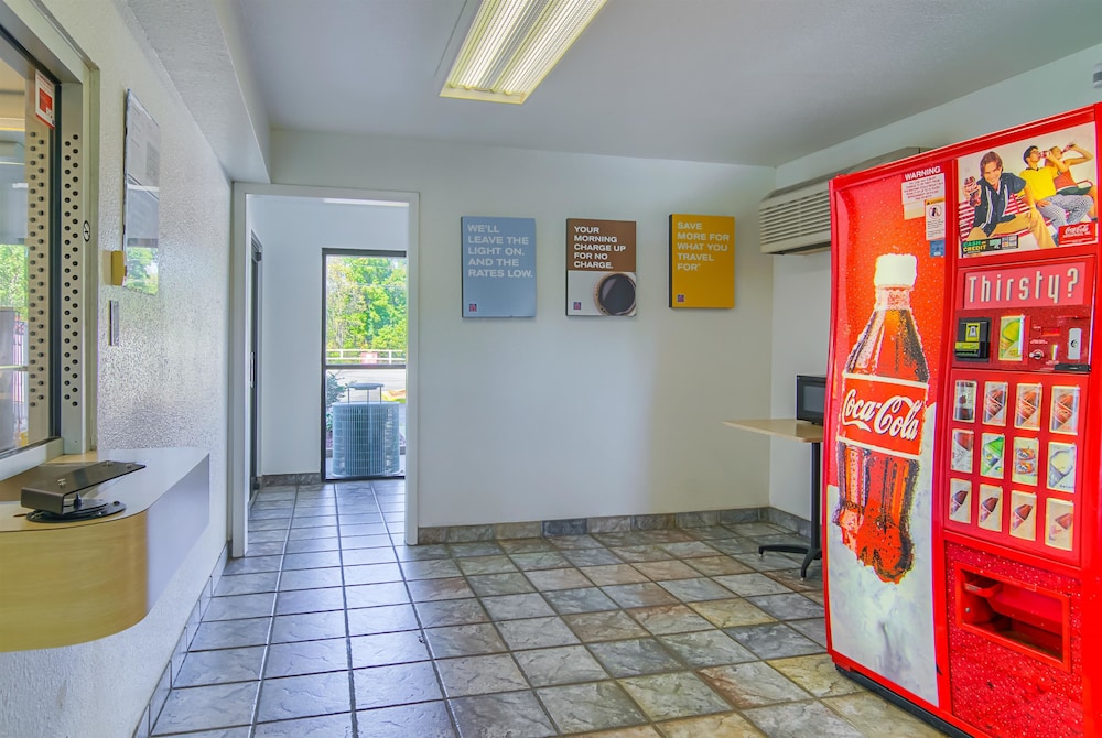 Motel6 Russellville, AR 35/49