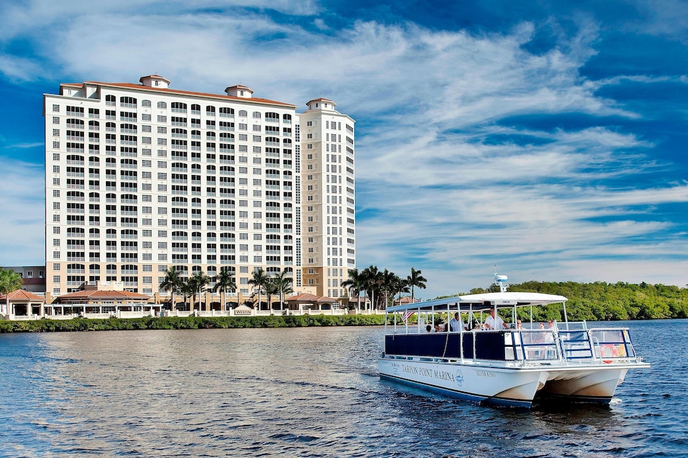 WESTIN CAPE CORAL RESORT FORMELY THE RESORT AT MARINA VILLAGE in CAPE CORAL - FL