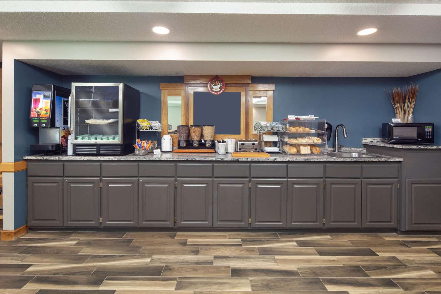 Americinn By Wyndham Northfield 34/42