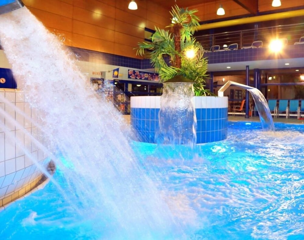 AQUA PARK SPINDLERUV MLYN 11/66