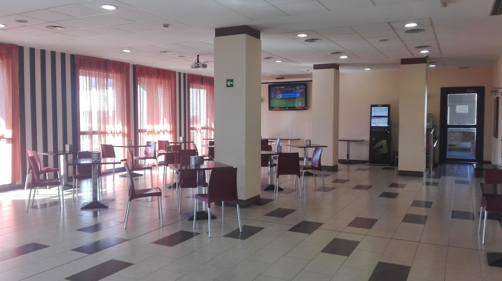 Hotel Naval Sestao 28/47
