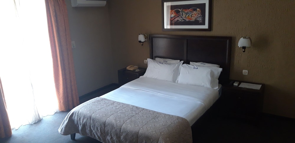 Room at Hotel Nina, DAKAR