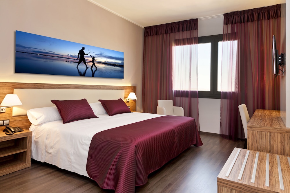 Dna Monse Spa Golf Hotel 12/47