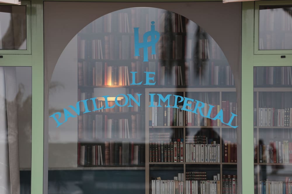 Hotel Pavillon Imperial 51/63