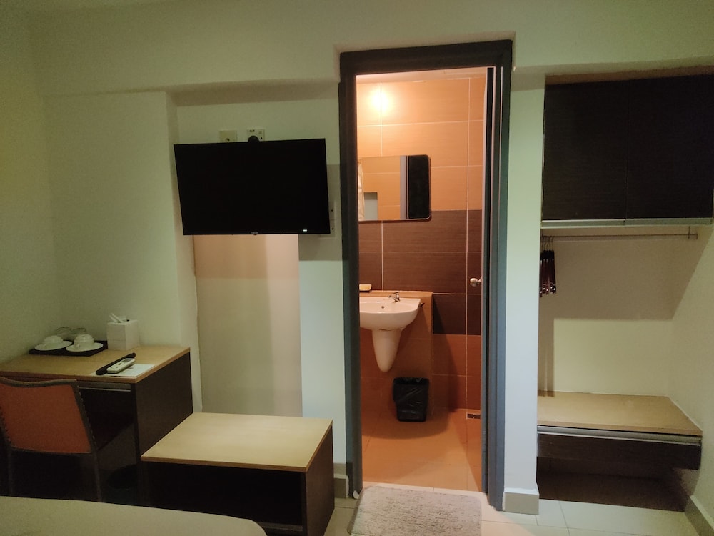 Hotel Golden View Puchong 24/39