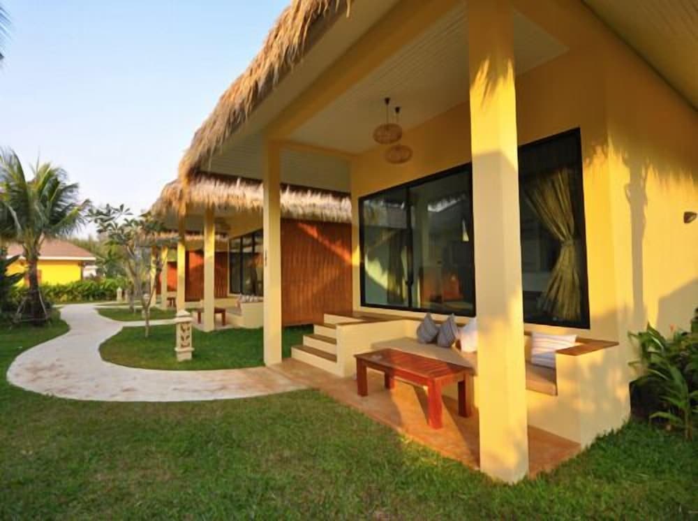 Villa Phra Chan Resort 11/15