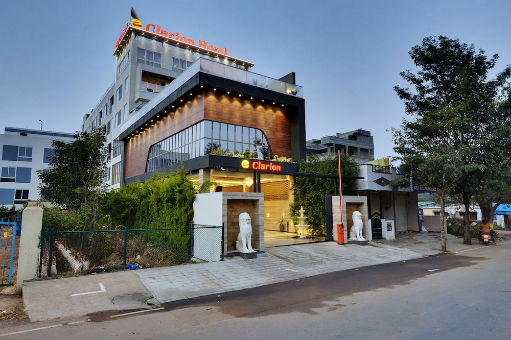 Clarion Bangalore 34/40