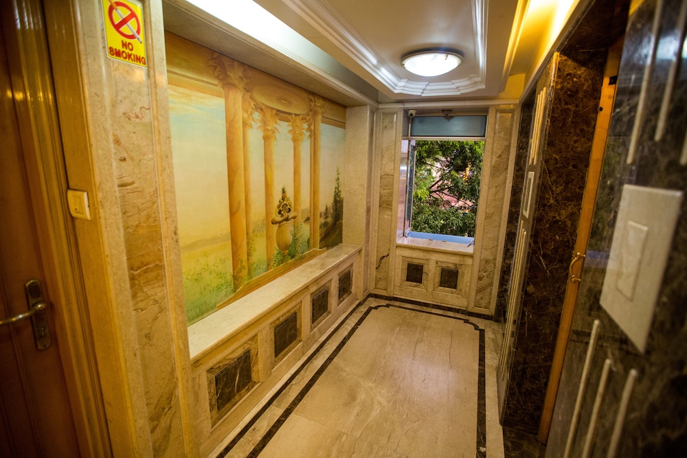 Hotel Ashwin 20/35