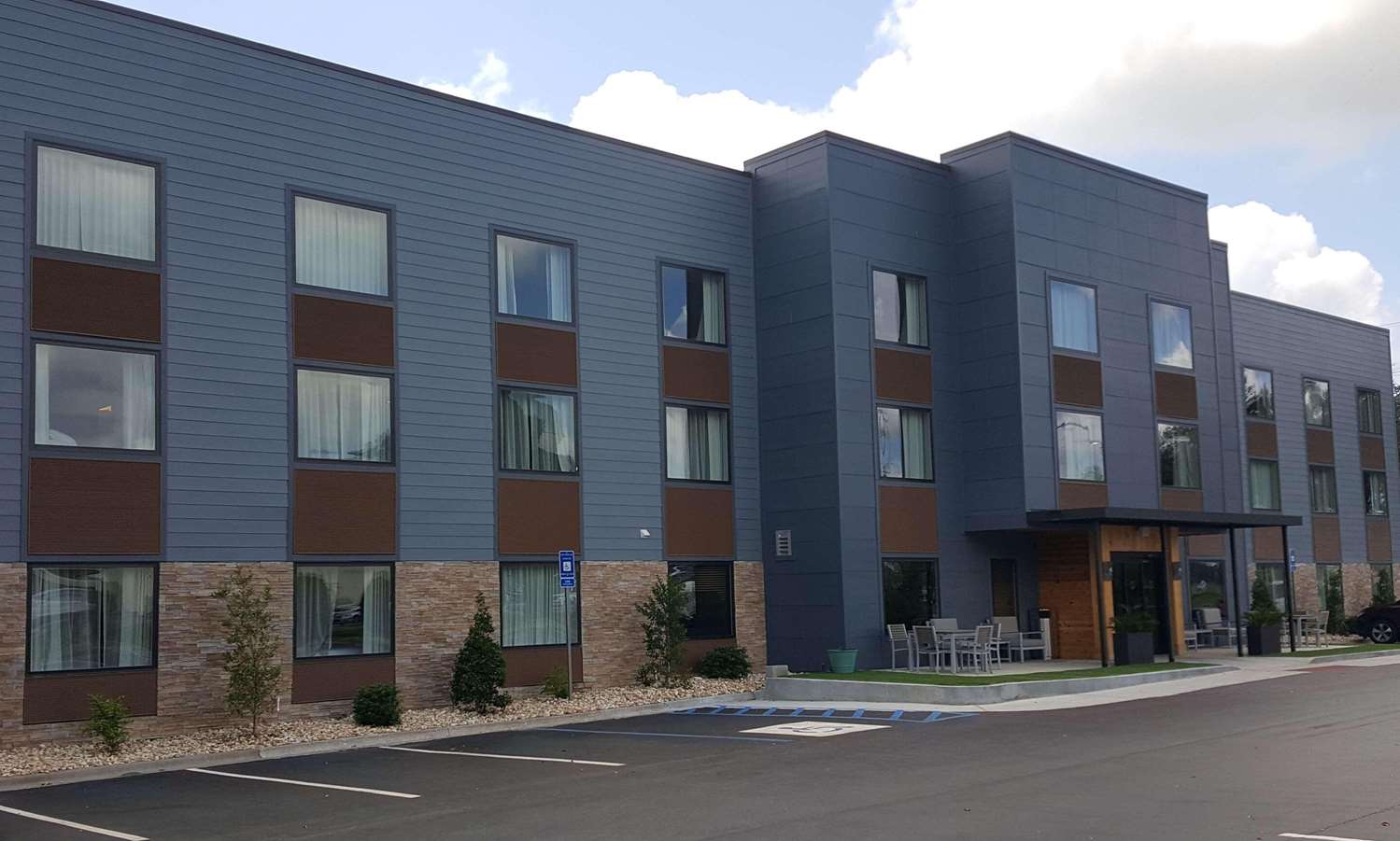 Country Inn & Suites by Radisson, Savannah Midtown, GA 36/39