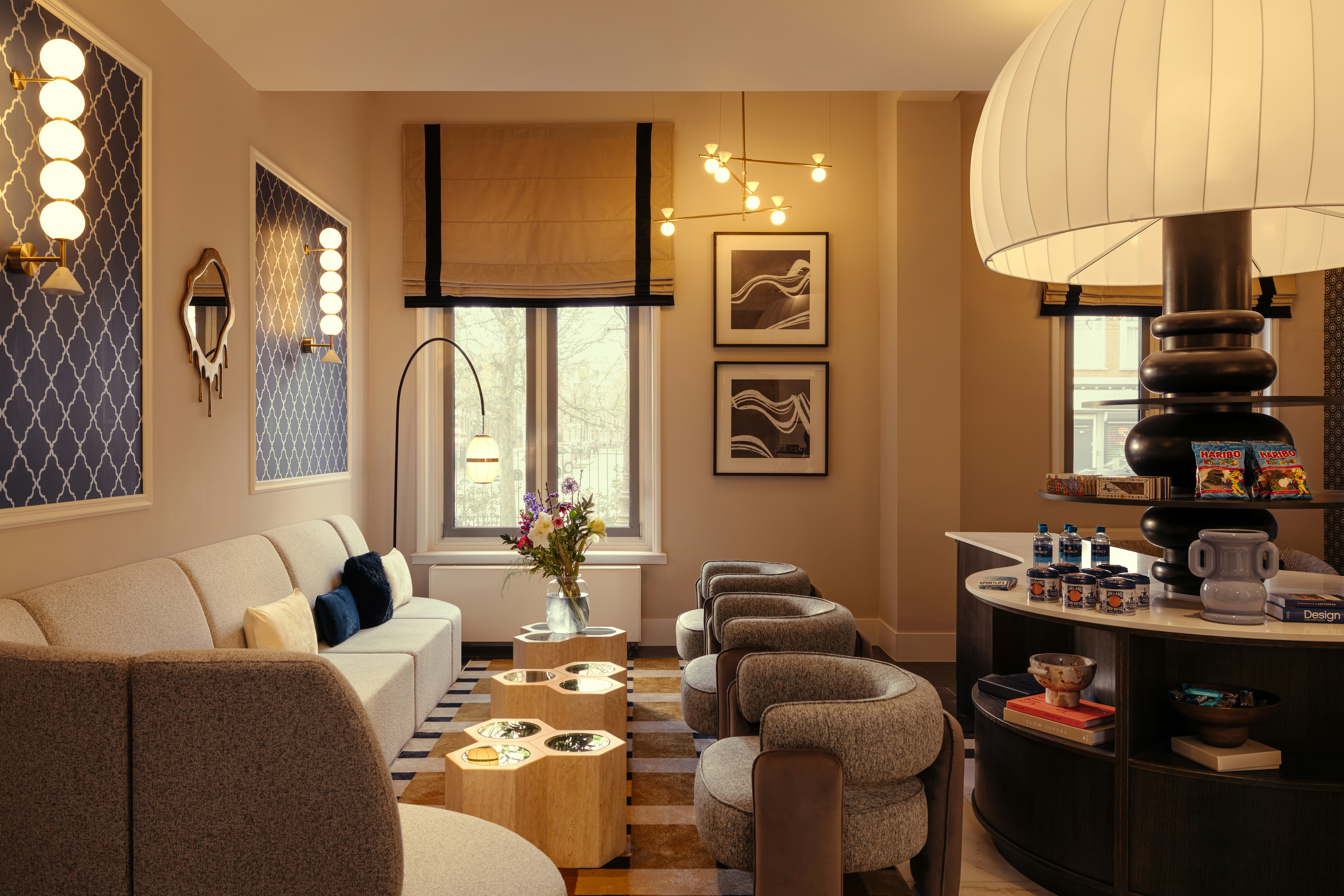 The Manor Amsterdam 36/57