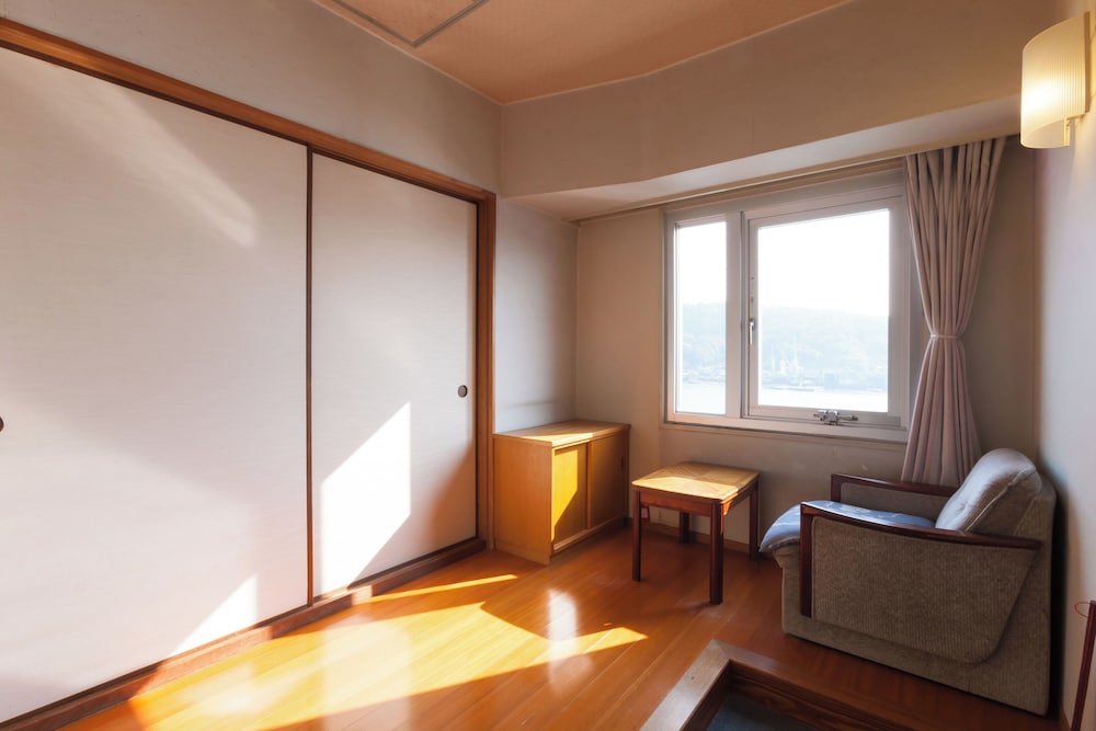 Onomichi Royal Hotel 48/62