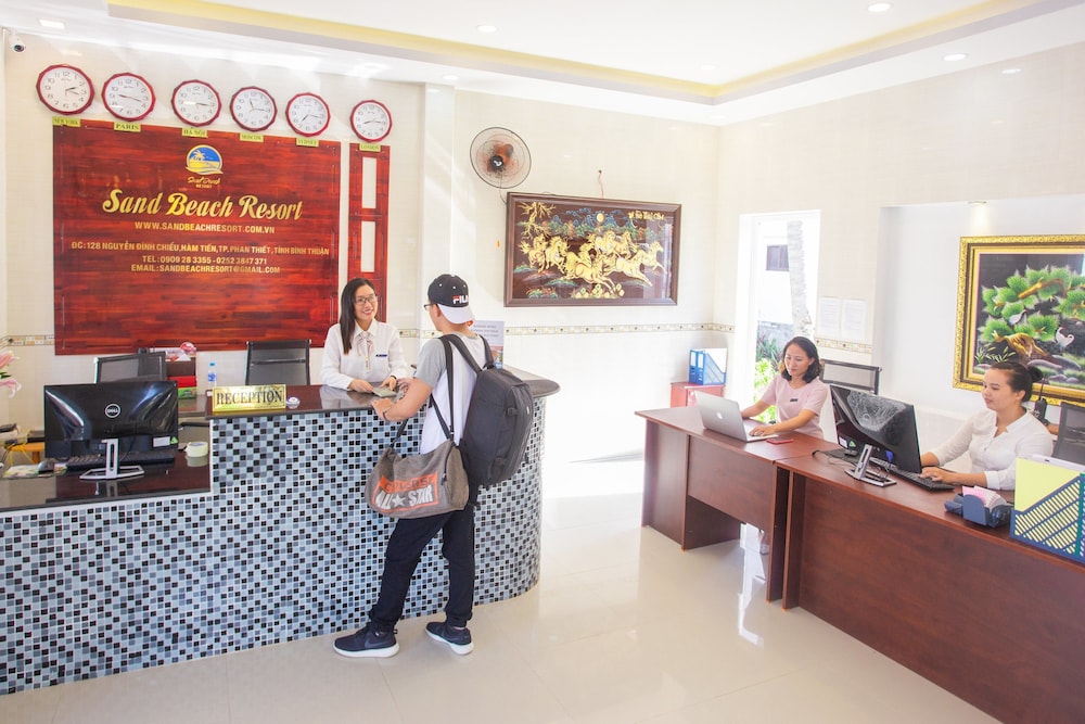 Sand Beach Resort 32/50