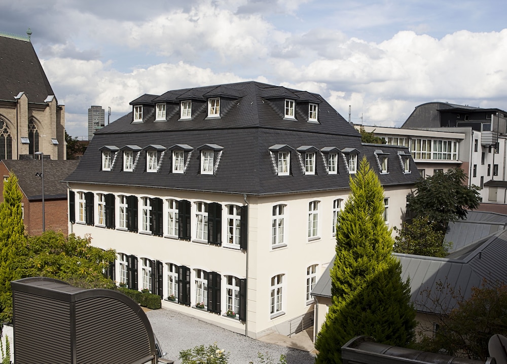 Classic Hotel Harmonie 2/77